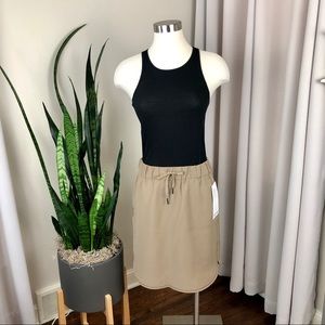 Lululemon On The Fly Khaki Woven Skirt 4